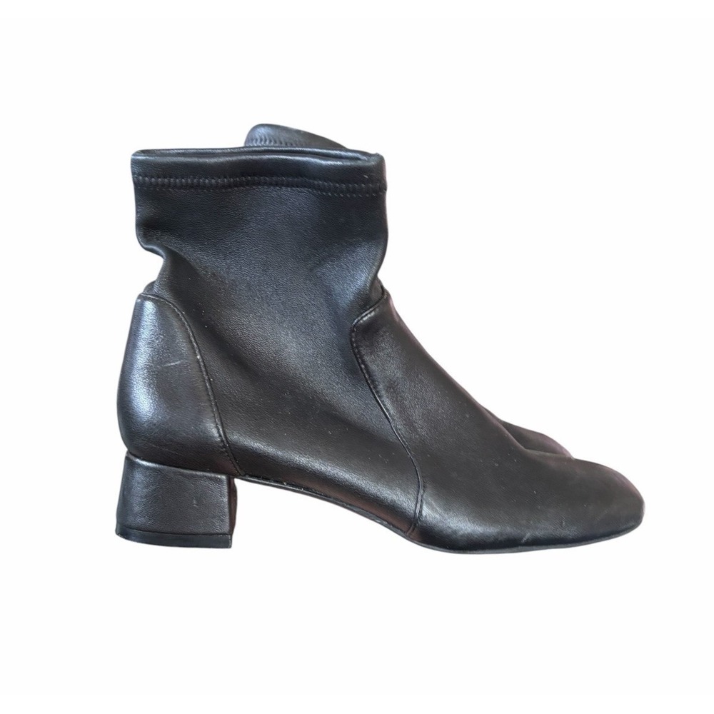 Stuart Weitzman Odetta Ankle Pull On Bootie Size 7 B Black Leather Pointed Toe